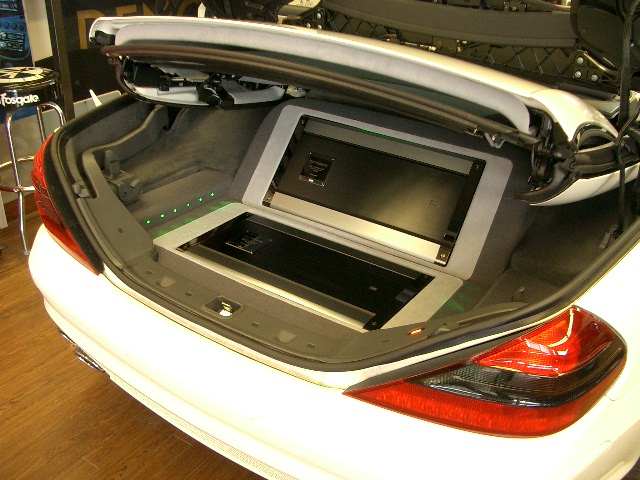 http://canon-net.com/photo/sl-11.jpg